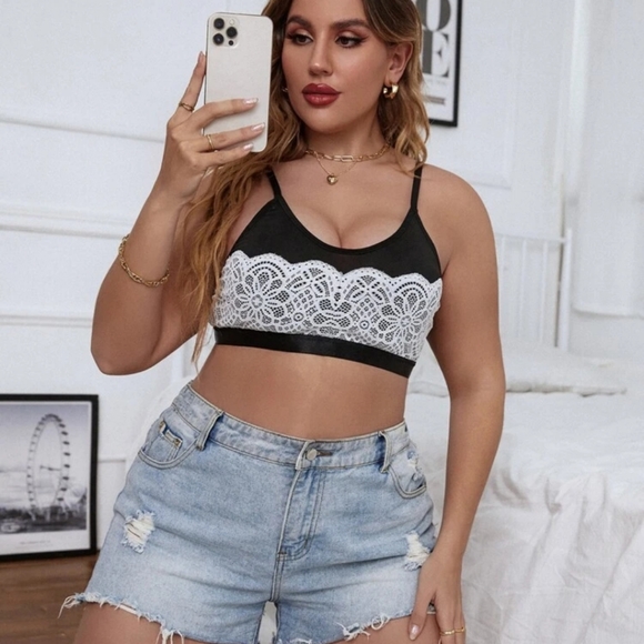 ⚡2/$20⚡1XL Plus Contrast Lace Bra - SHEIN - Picture 4 of 6